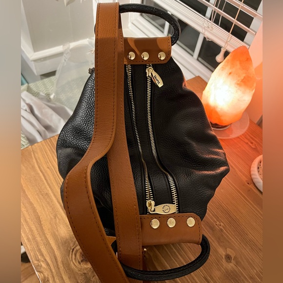 Valentina Convertible Sling Leather Backpack - Picture 2 of 12